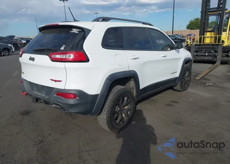 2014 Jeep Cherokee Trailhawk from USA, damaged, VIN 1C4PJMBS5EW321439